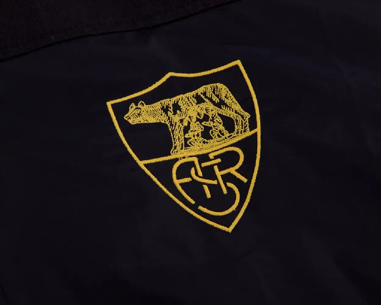 Soccer3 As Roma Retro Windrunner Jacket (2)